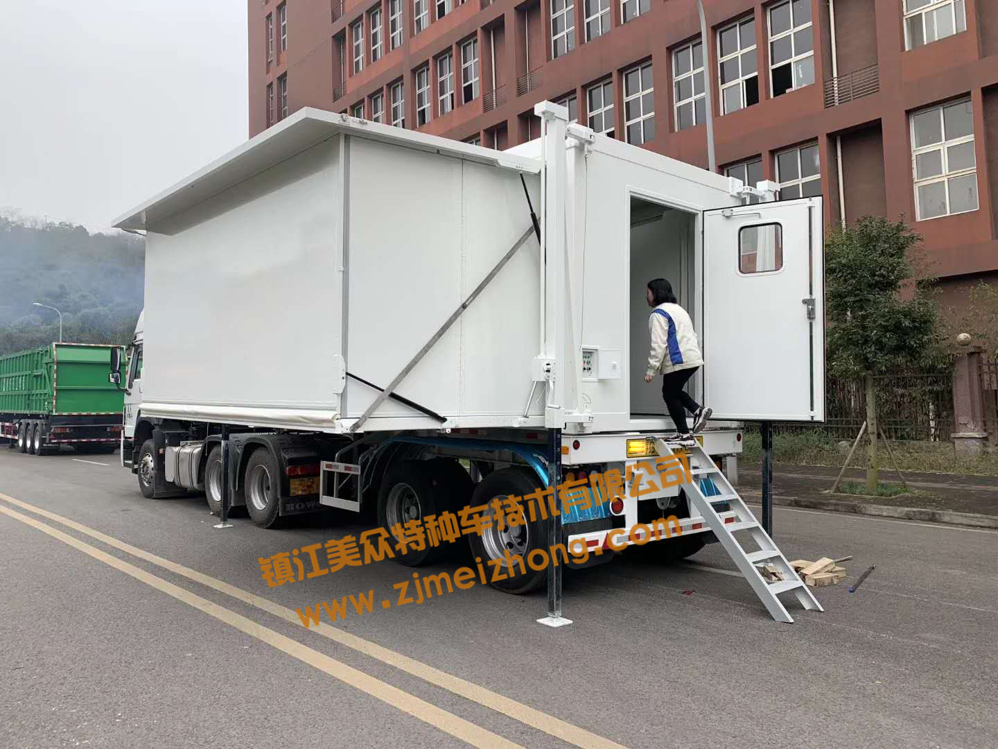 �㽭�����քӔUչ��œ